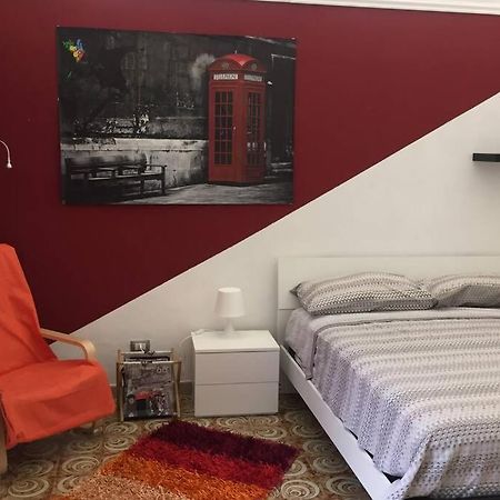 Appartamento A 10 Min A Piedi Dal Centro Storico Lecce Luaran gambar